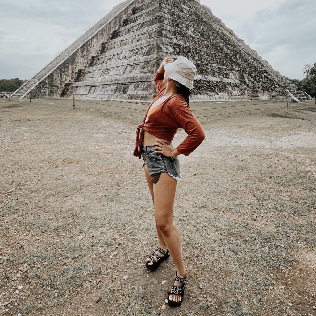Private Chichen Itza tour from Tulum with cenote and lunch